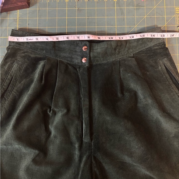 Vintage high waisted suede pants - Picture 3 of 4